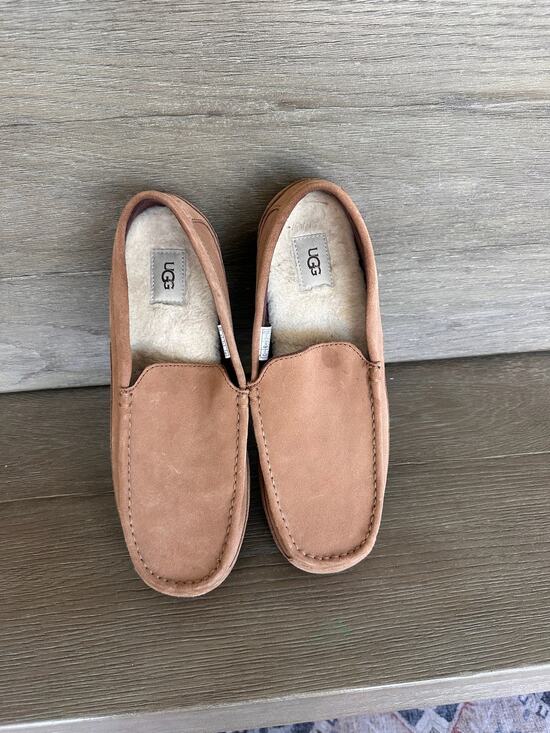 UGG Men’s 12 Shearling Suede Slipper main image 5